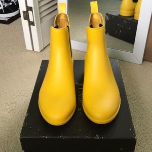 J crew rain boots